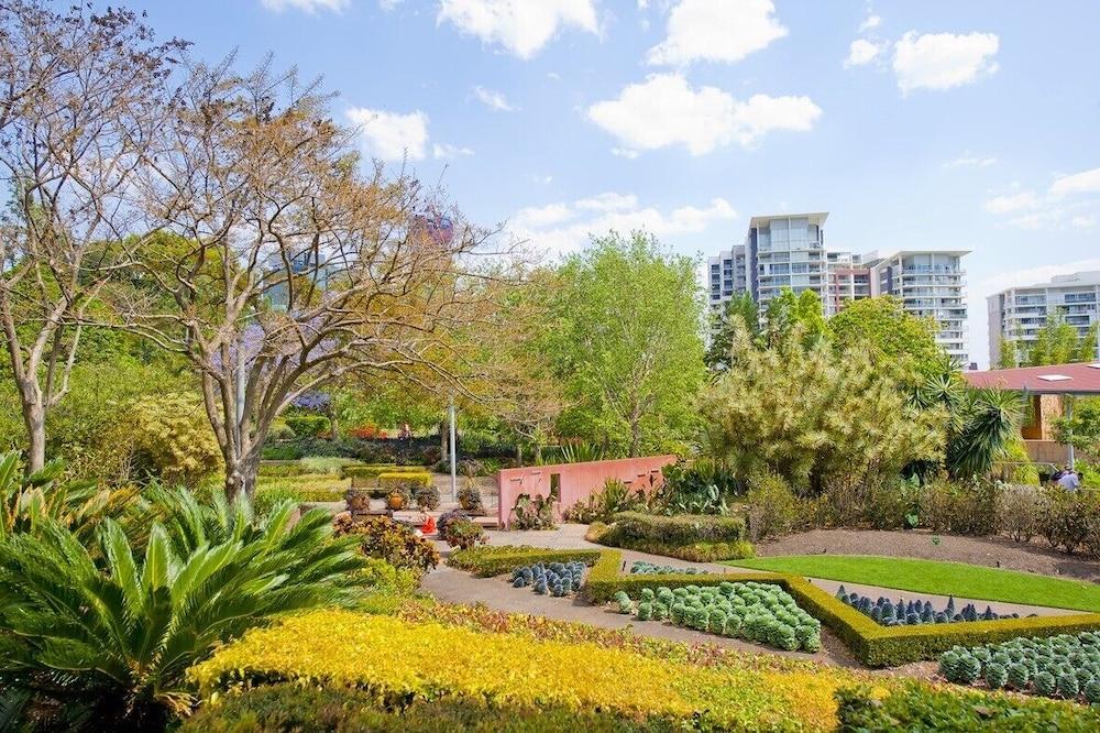 Quest Cannon Hill Brisbane Bagian luar foto