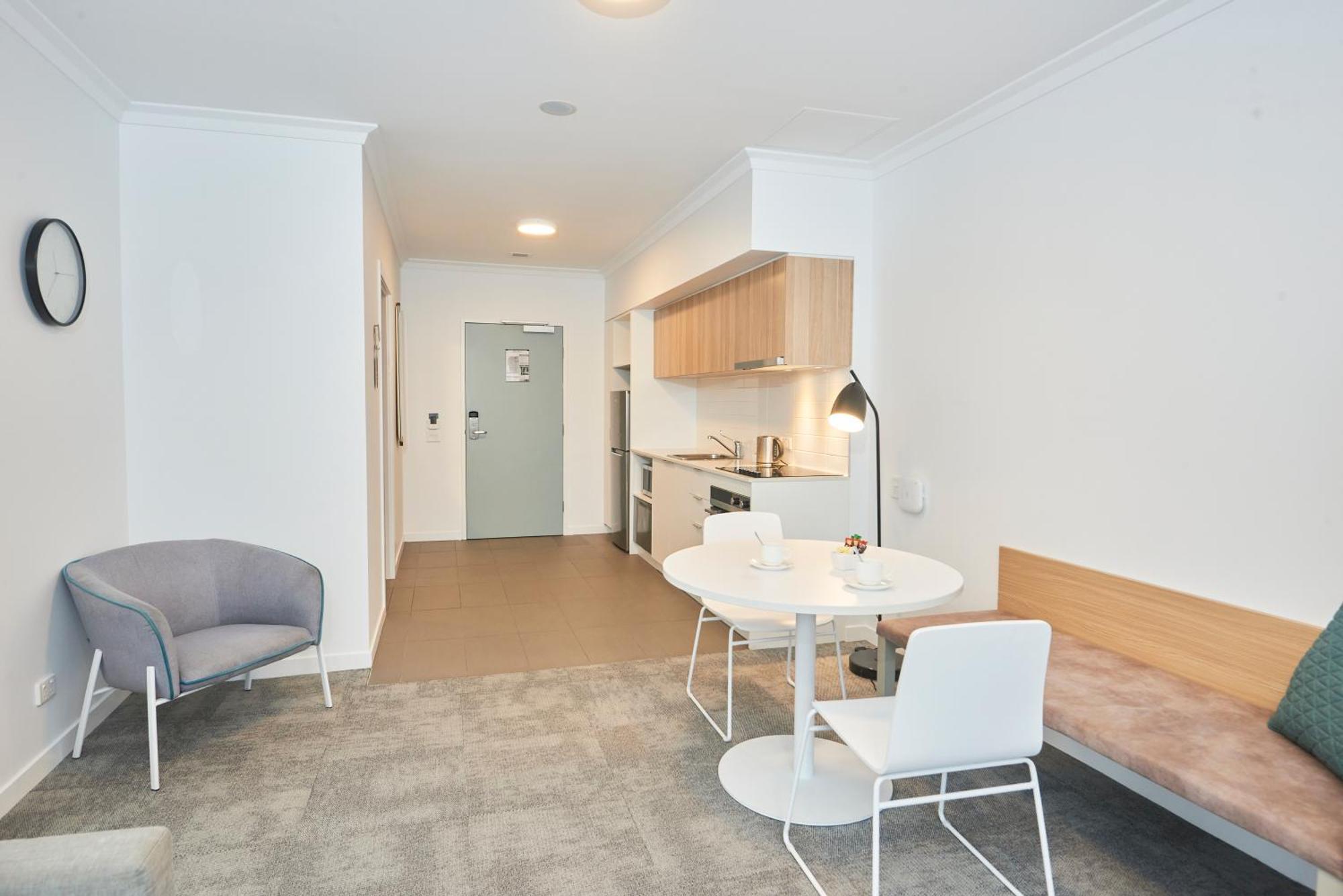 Quest Cannon Hill Brisbane Bagian luar foto